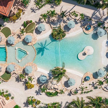 Coco Beach Resort San Pedro  Exteriör bild